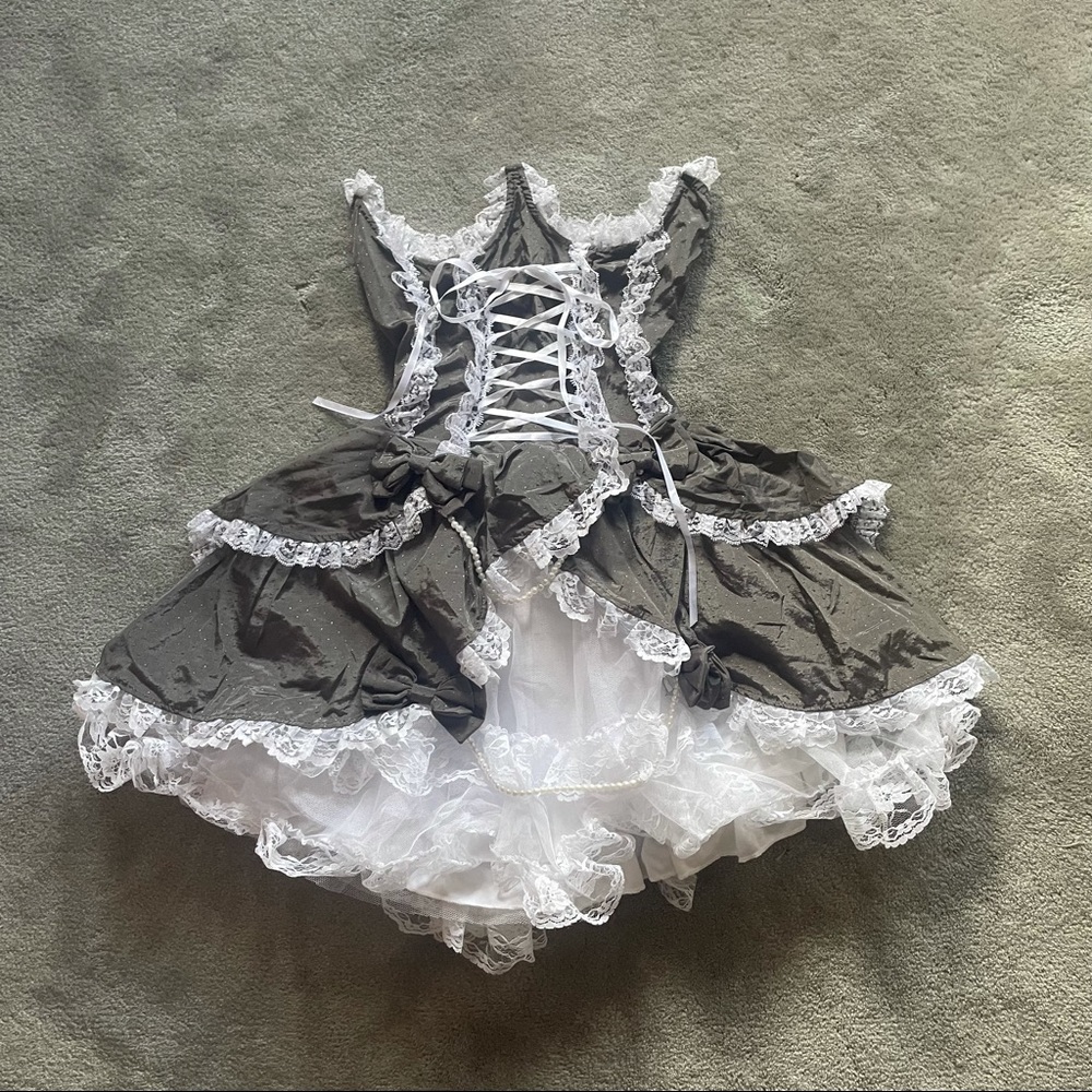 Lolita Cosplay Gray Gothic Lace Pearl Corset Waist 4 layered Dress XS S